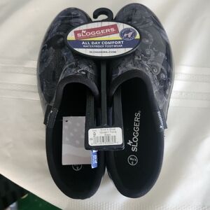 Sloggers Black Lug Sole Shoes - Pair